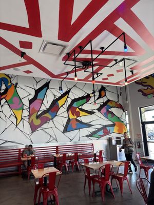 Dave’s Hot Chicken by null