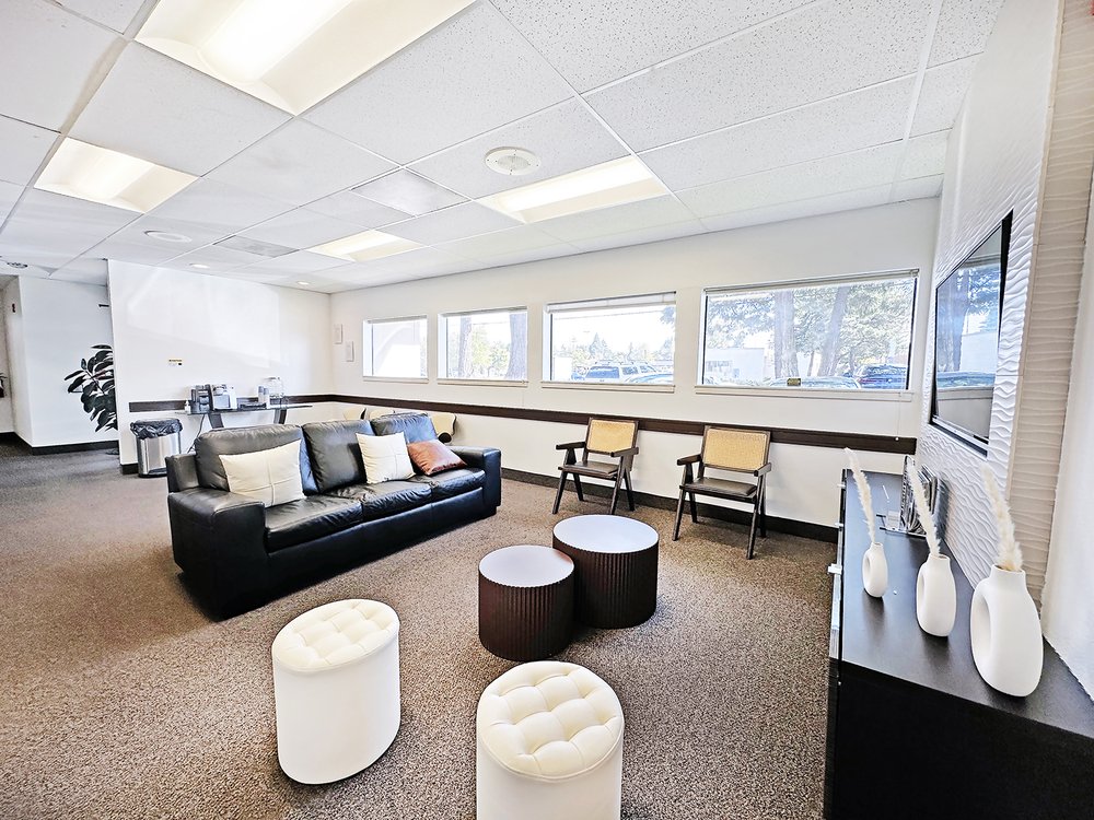 Emergency Dentist Beaverton & Dental Implants