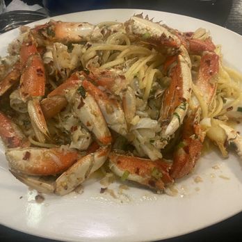 Sotto Mare - Whole Crab Diavolo Over Linguine - Seafood Near Me - San Francisco, California Sotto Mare - Whole Crab Diavolo Over Linguine - Seafood Near Me - San Francisco, California