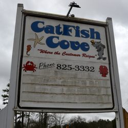 Catfish Cove - Marquee on Armstrong