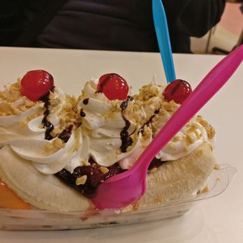 Sweet Connections - Banana split with strawberry, cookies &cream, and peanut butter ice cream - Ice Cream & Frozen Yogurt Near Me - San Bruno, California Sweet Connections - Banana split with strawberry, cookies &cream, and peanut butter ice cream - Ice Cream & Frozen Yogurt Near Me - San Bruno, California