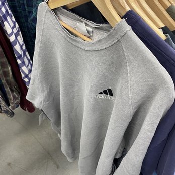 Topstitch - Thrift Stores Near Me - Thousand Oaks, California