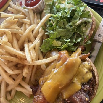 Barnaby's Cafe - Bacon cheeseburgers - American Near Me - Houston, Texas