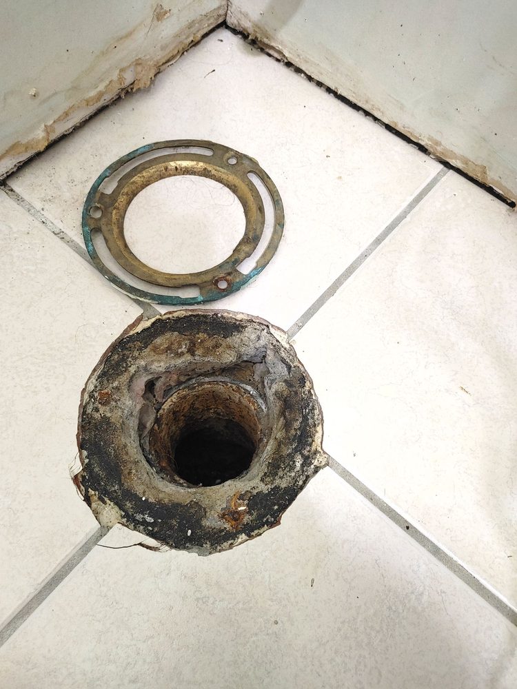 Slide of TT Plumbing Heating and AC