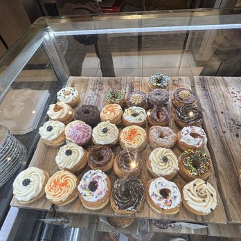 Good Doughnuts & Cafe - Penn Quarter - Mini donuts, August selection! Cookie dough mini doughnut is soo good - Cafes Near Me - Washington, DC, District of Columbia Good Doughnuts & Cafe - Penn Quarter - Mini donuts, August selection! Cookie dough mini doughnut is soo good - Cafes Near Me - Washington, DC, District of Columbia