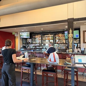 Thai Smile - Thai Near Me - Palm Desert, California Thai Smile - Thai Near Me - Palm Desert, California