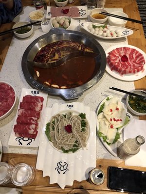 Da Long Yi Hot Pot by null