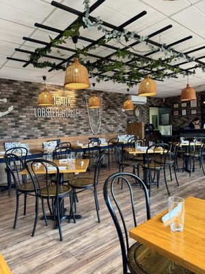 MTK Lobster House by null