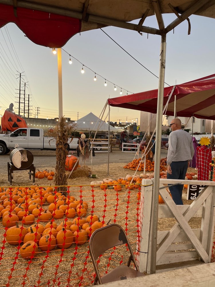 MR. JONES FARM 133 Photos & 96 Reviews 3825 Pacific Coast Hwy