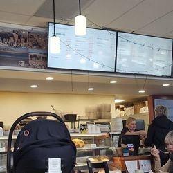 Guys Cafe & Bakery - Inside the cafe at noon time