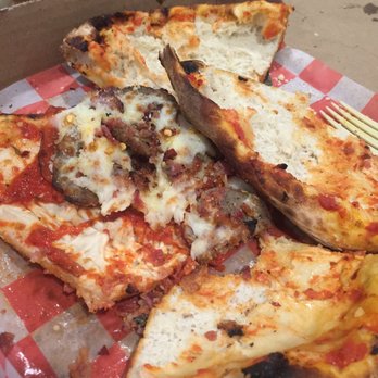 Bozzelli's Italian Deli-Vermont Ave - Pizza Near Me - Washington, DC, District of Columbia Bozzelli's Italian Deli-Vermont Ave - Pizza Near Me - Washington, DC, District of Columbia