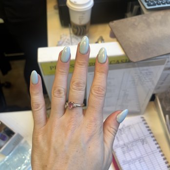 Relax Nails - Nail Salons Near Me - New York, New York
