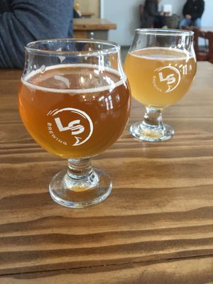 LineSider Brewing by null