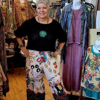 Minerva Boutique - Women's Clothing Near Me - Lebanon, Illinois Minerva Boutique - Women's Clothing Near Me - Lebanon, Illinois