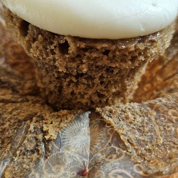 Izzy's Cake Pops - Churri cupcake - Desserts Near Me - Santa Ana, California