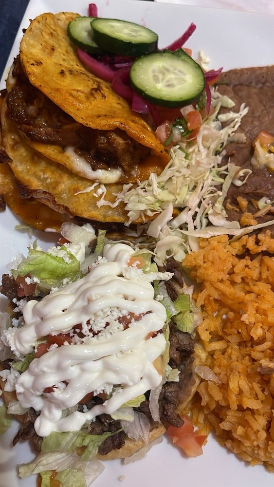 Plaza Mexican American Food