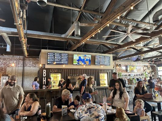 BarrelHouse Brewing Visalia - Taproom and Beer Garden by null