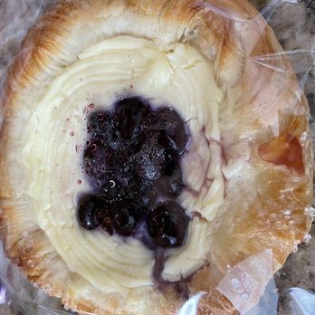 Belle's Bread - Blueberry danish - Bakeries Near Me - Columbus, Ohio Belle's Bread - Blueberry danish - Bakeries Near Me - Columbus, Ohio