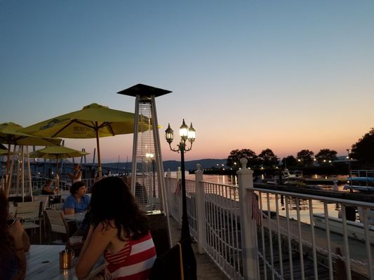 Barley on the Hudson by null