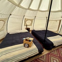 River Mountain Retreat - Yurt