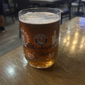 Stadium Brew - Hefeweizern - Brewpubs Near Me - Aliso Viejo, California