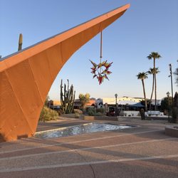 Sundial Plaza - Sundial