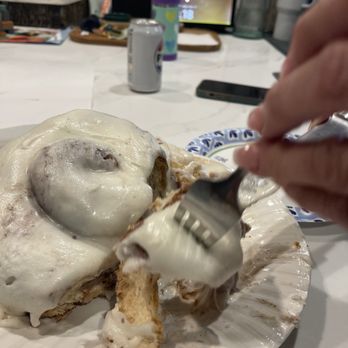 Carol's Corner Cafe - Cinnamon Roll - American Near Me - Vancouver, Washington Carol's Corner Cafe - Cinnamon Roll - American Near Me - Vancouver, Washington