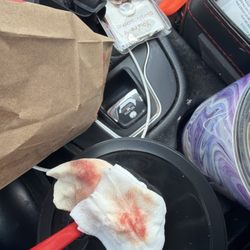Dental Center of Scottsdale - A lot of bleeding. Very cruel dentist