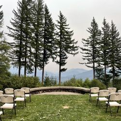Anderson Lodge - Hilltop view