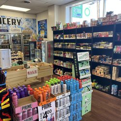 Vinton Tobacco & Grocery