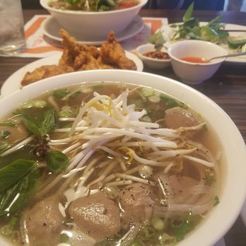 Saigon Palace - Food taste much better than before. A new owner Minh is really taking this restaurant to the next level with this great food. - Vietnamese Near Me - Burnsville, Minnesota Saigon Palace - Food taste much better than before. A new owner Minh is really taking this restaurant to the next level with this great food. - Vietnamese Near Me - Burnsville, Minnesota
