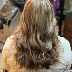 Salon At the Towers