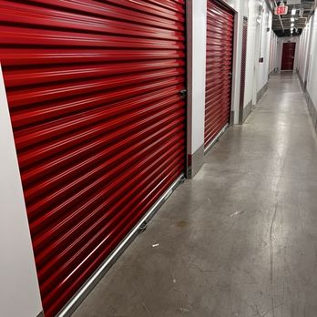 Extra Space Storage - View - Self Storage Near Me - St Petersburg, Florida Extra Space Storage - View - Self Storage Near Me - St Petersburg, Florida