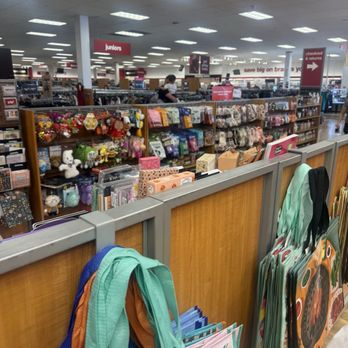 TJ Maxx - Exit line - Department Stores Near Me - Redondo Beach, California