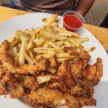 Gilgamesh Brewing - Independence - Chicken strips - Pizza Near Me - Independence, Oregon