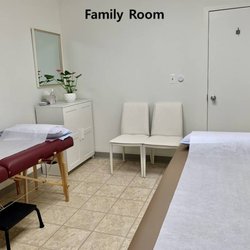 River Edge Acupuncture & Herbal Medicine - Family Room 1