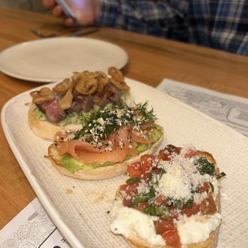 Flourchild Pizza - Bruschetta Flight - Pizza Near Me - Milwaukee, Wisconsin