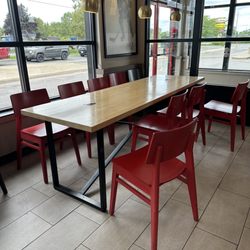 Tim Hortons - Dining room