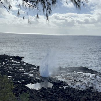Spouting Horn - Beaches Near Me - Koloa, Hawaii