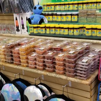Alien Fresh Jerky - Candy - eaten by Foodnando - Meat Shops Near Me - Baker, California