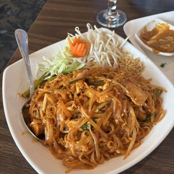 Sri Thai - Pad Thai - Thai Near Me - Dublin, California Sri Thai - Pad Thai - Thai Near Me - Dublin, California