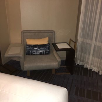 Hilton Newark Airport - Hotels Near Me - Elizabeth, New Jersey Hilton Newark Airport - Hotels Near Me - Elizabeth, New Jersey