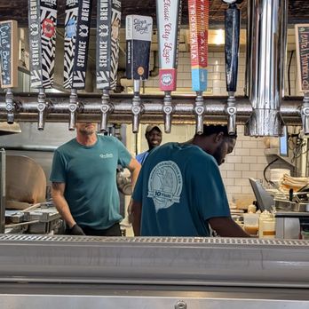 Sorry Charlie's Oyster Bar - Open kitchen - Seafood Near Me - Savannah, Georgia Sorry Charlie's Oyster Bar - Open kitchen - Seafood Near Me - Savannah, Georgia