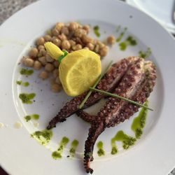 Bacco Italian + Wine Bar - Grilled Octopus
