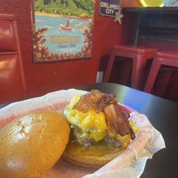 Classic Cheese Burger