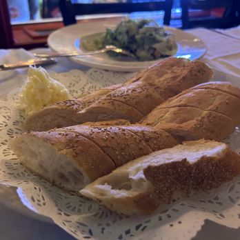 Puglia Ristorante - Bread & butter - Italian Near Me - New York, New York Puglia Ristorante - Bread & butter - Italian Near Me - New York, New York