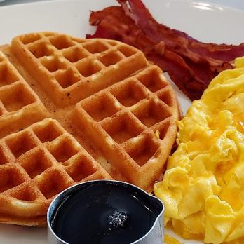 Harry's Restaurant - The Perfect Combo - Breakfast & Brunch Near Me - Houston, Texas