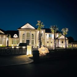 Architectural and Landscape Lighting