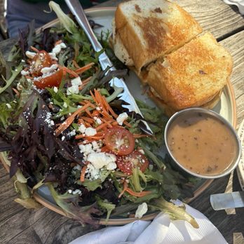 Chill's on the Creek - Caprese chicken sandwich with a (large) side salad - American Near Me - Wimberley, Texas Chill's on the Creek - Caprese chicken sandwich with a (large) side salad - American Near Me - Wimberley, Texas