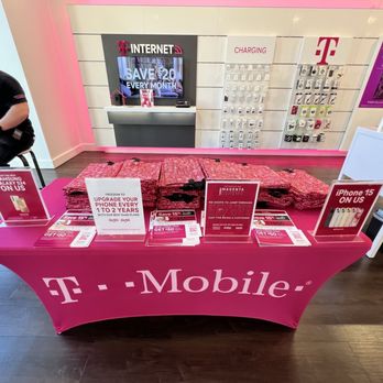 T-Mobile - Mobile Phones Near Me - San Diego, California T-Mobile - Mobile Phones Near Me - San Diego, California